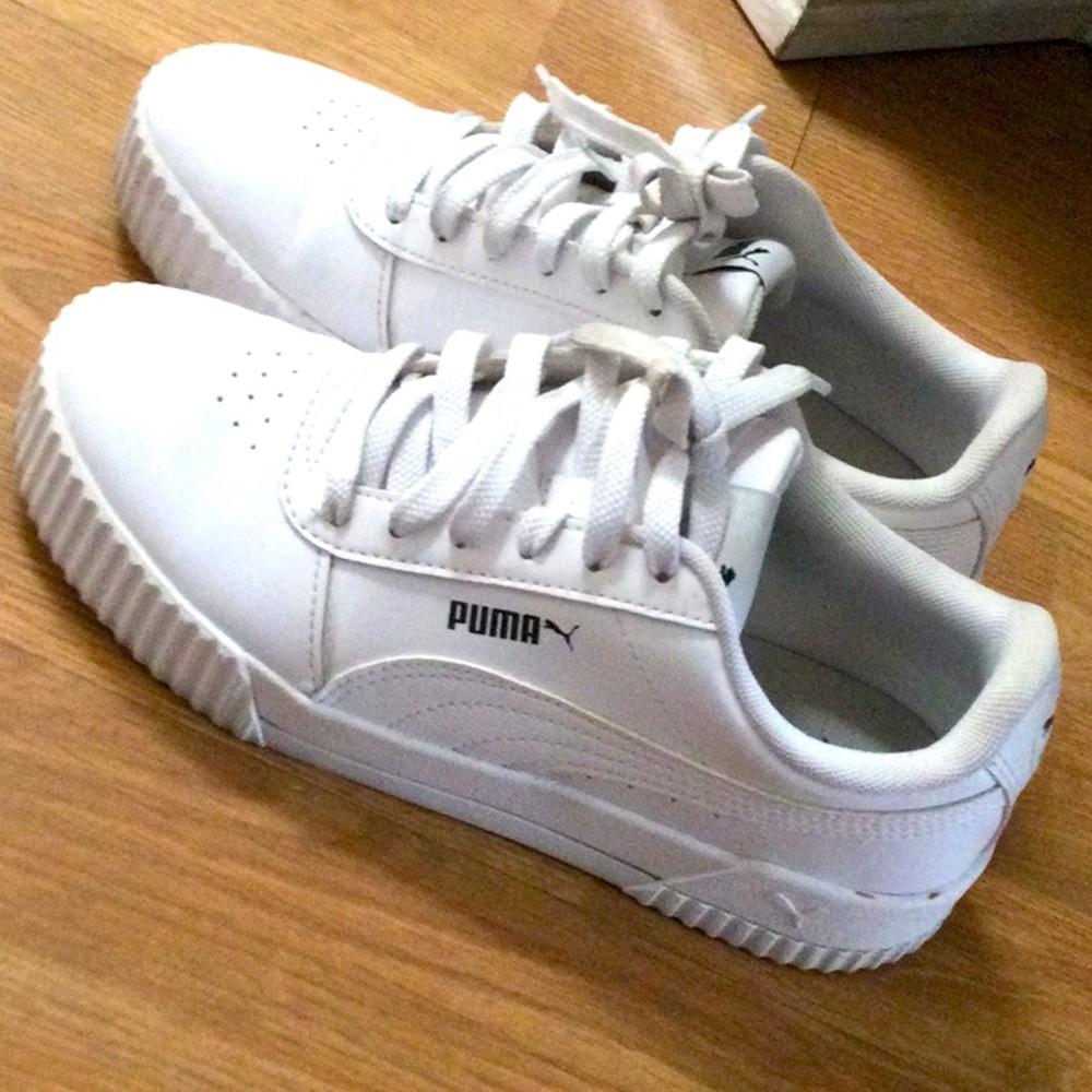 Puma Carina women sneakers